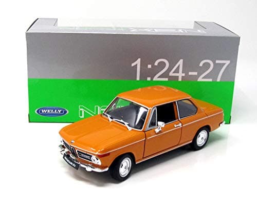 Welly BMW 2002Ti 1/24 Scale Diecast Model Car Orange