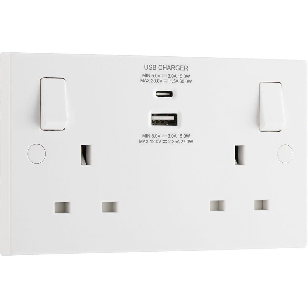 BG Electrical White Square Switched 13A Double Socket with Type A & Type C USB 4.2A 30W