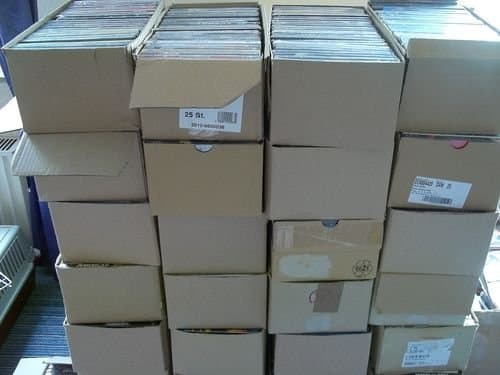 KuGi. Tempered Glass Screen Protector Replacement for iPhone 11 Pro, Screen Protector Fits iPhone 11 Pro/iPhone XS/iPhone X 5.8 Inch Smartphone Black (Pack of 2)