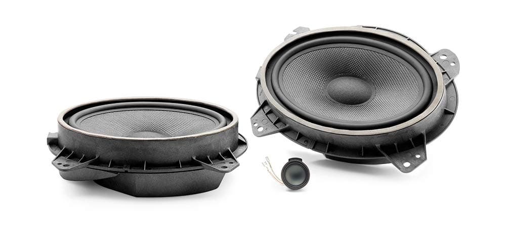Focal IS690TOY Integration Series 2-Way 6" x 9" Component Speaker Kit for Toyota