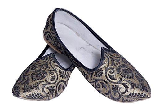 Brocade Fabric Black Print Simple Mojari Juti