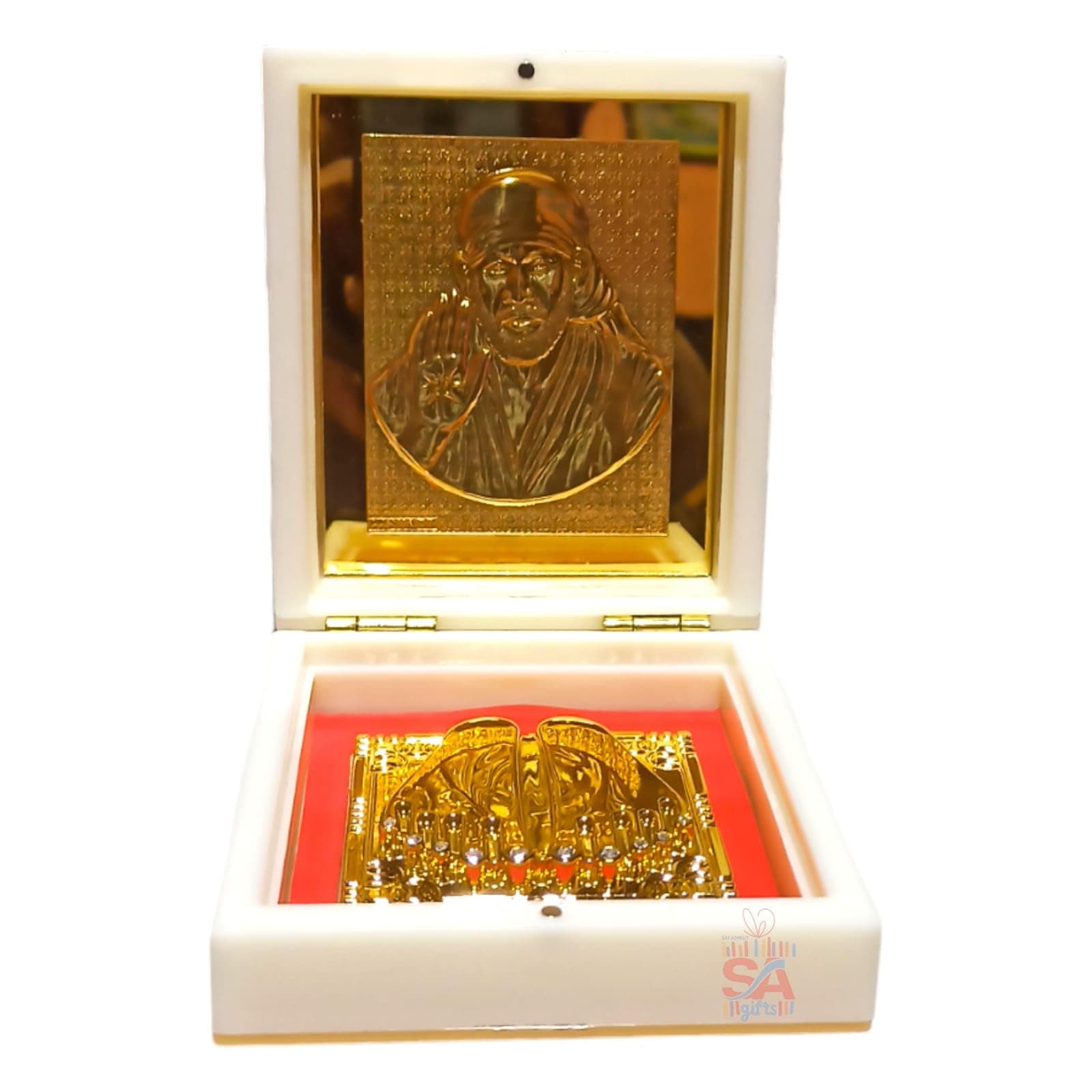 Sai Amrut Gifts Gold Plated Shirdi Sai Baba Idol with Pad Chinh Gift Box for Birthday, Office Party (Gold Plated (4×4Inch))