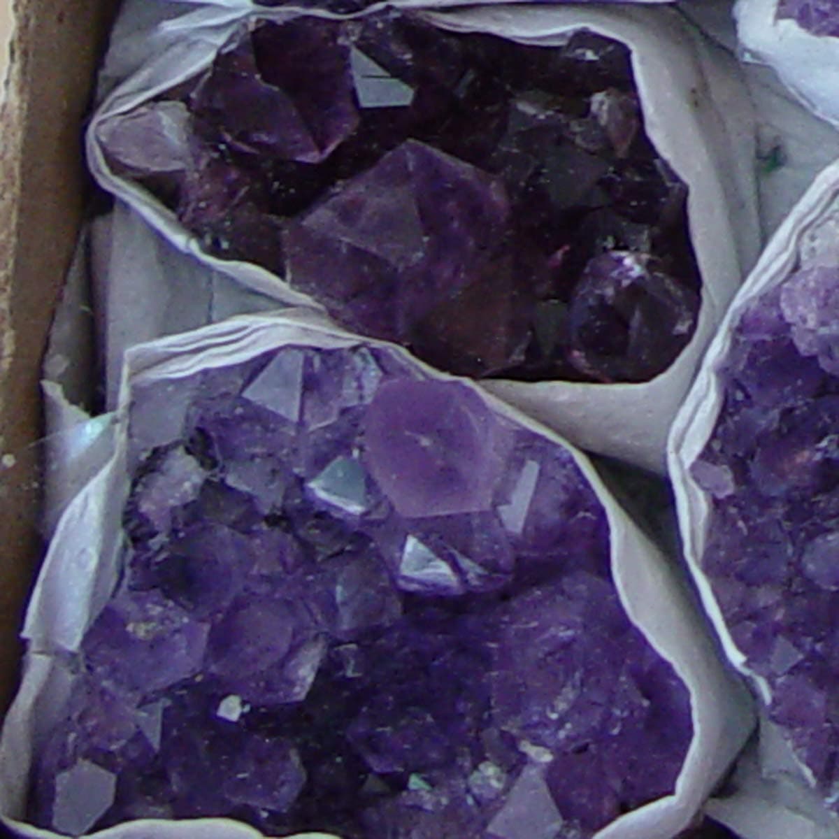 Real Salt Lamps Himalayan Amethyst Cluster Crystal Unique High-Grade Genuine Natural Healing Spiritual Stone Quality Really Nice Deep Purple Colour 2 Pieces