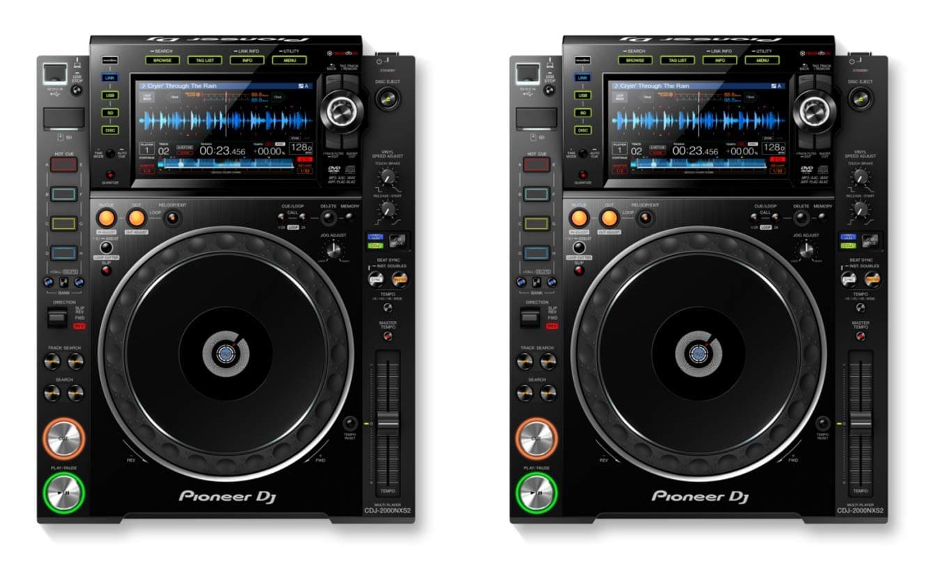 Pioneer DJ 2x CDJ-2000 NXS2 Bundle