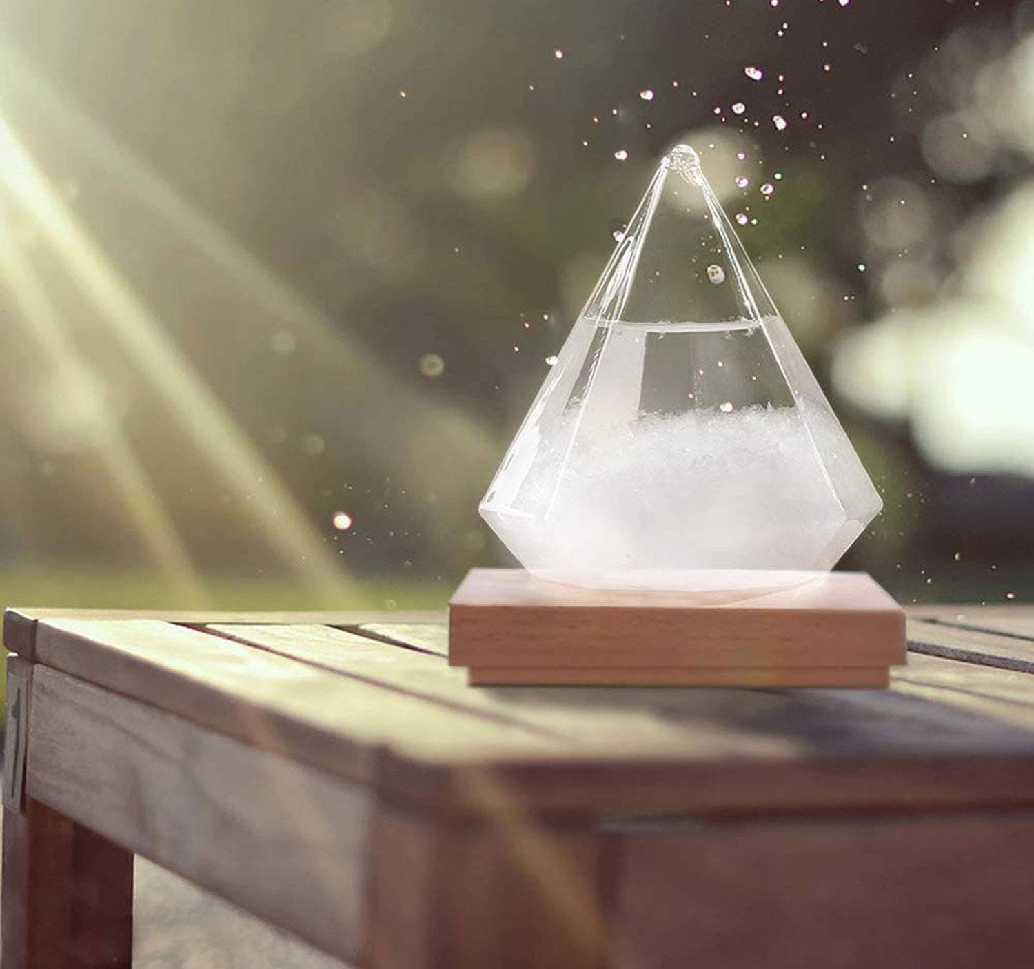 Coocnh Weather Predictor Storm Glass Bottle Diamond Creative Stylish Weather Station Forecaster Barometer, Desktop Decoration Crafts of Choice