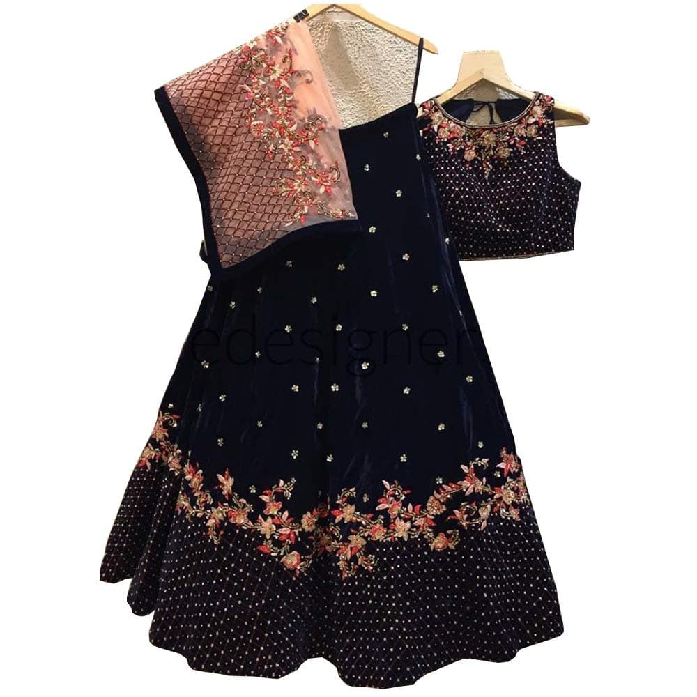 lehenga choli party wear Bollywood designer wedding lengha sari trendy culture 0064