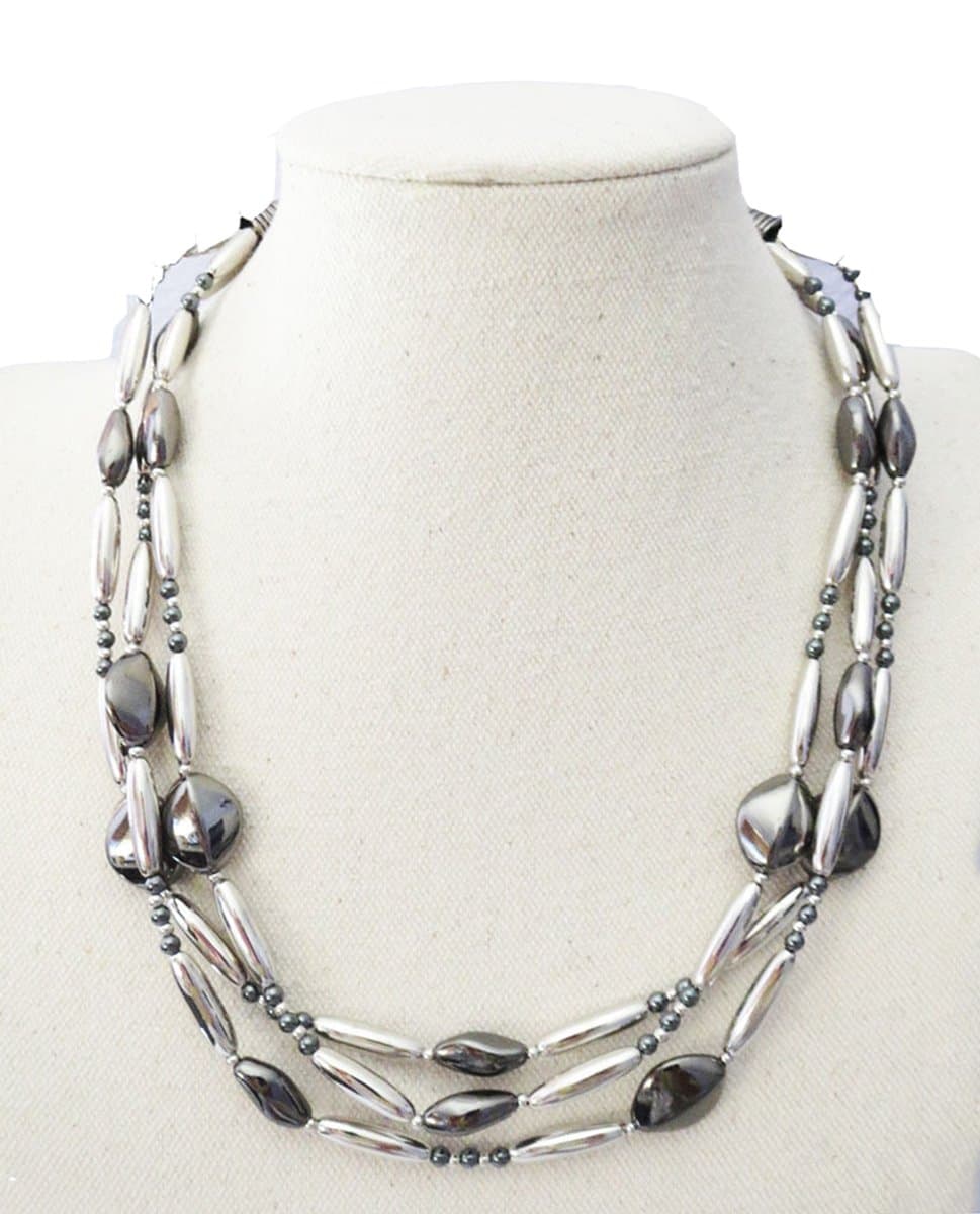 Lia Sophia Jewelry Hiatus Necklace RV$76