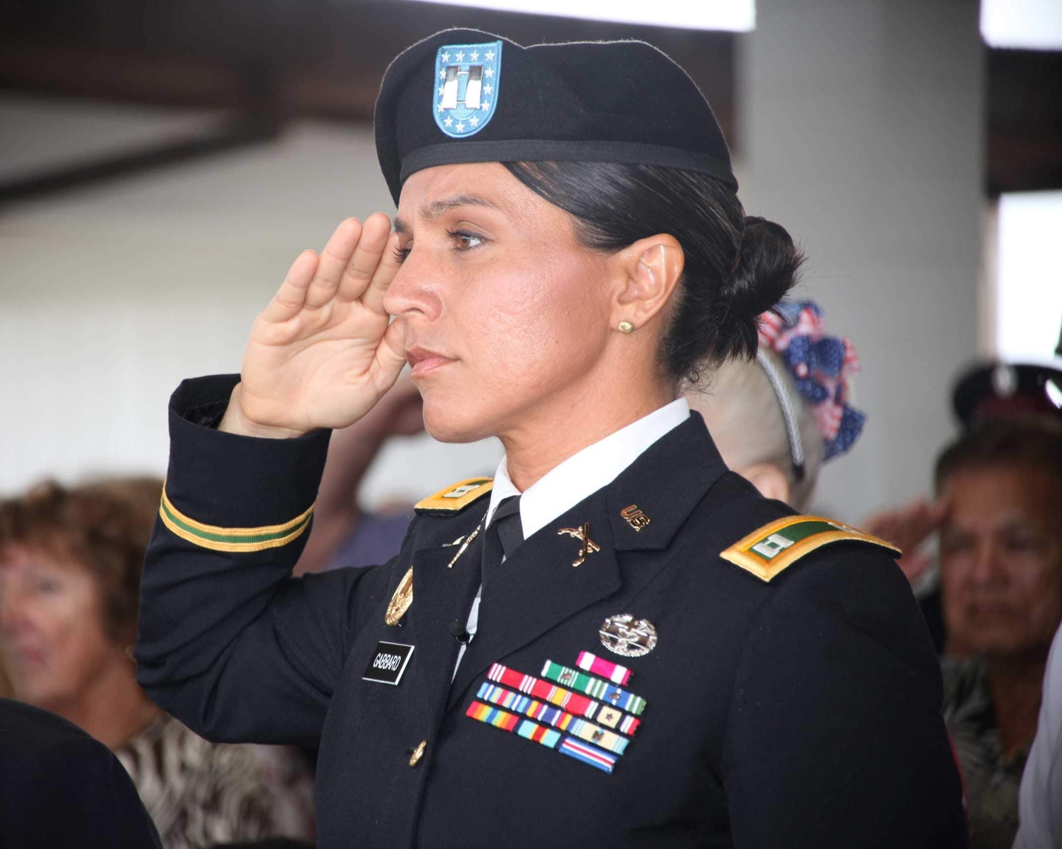 Tulsi Gabbard 8 x 10 * 8X10 GLOSSY Photo Picture IMAGE #4