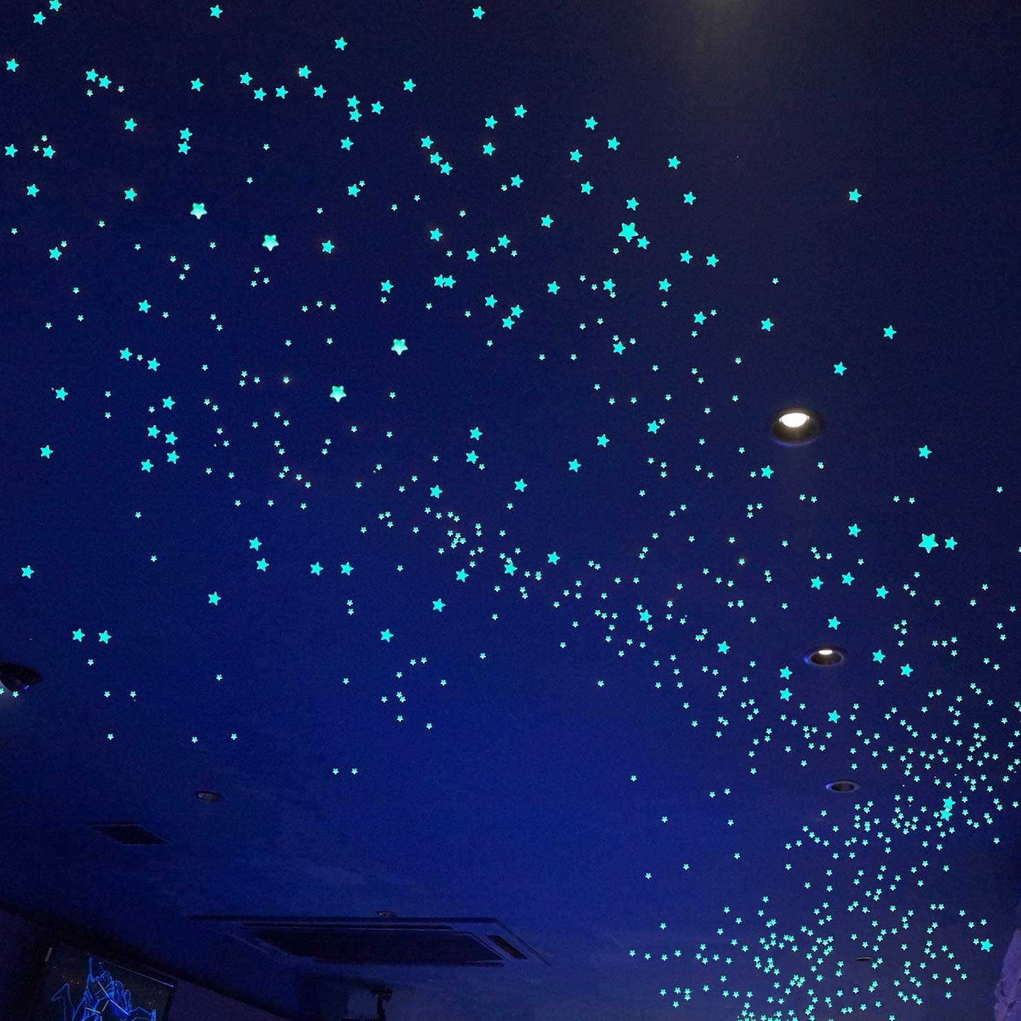 Glow in The Dark Stars for Ceiling 633 Pcs Realistic 3D Stickers Starry Sky Shining Decal Decoration Perfect for Kids Bedroom Bedding Room Gifts
