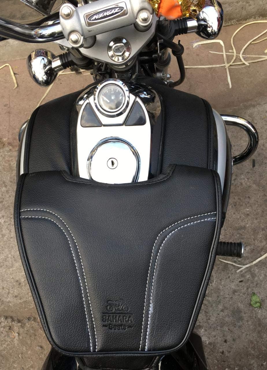 Sahara Seats Bajaj Avenger 150/160/180/220 Cruiser Pocket Tank Cover Bag (Black)