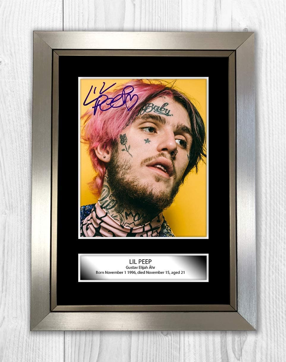 Engravia Digital Lil Peep (1) reproduction signature photograph poster Photo A4 Print (Silver frame)