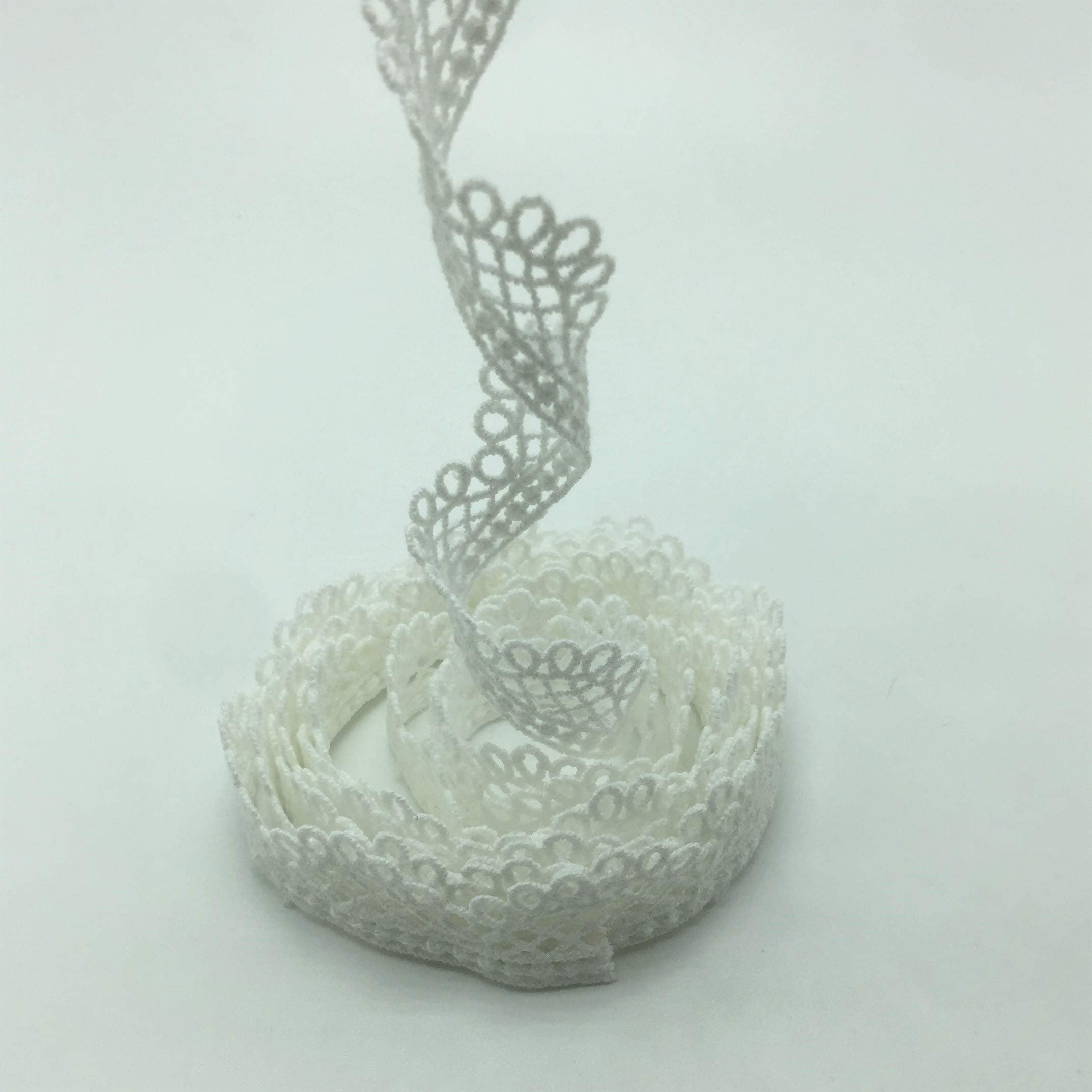 ELLAMAMA Vintage Style Embroidered Lace Trim Lace Ribbon 3/4'' x 5 Yards with Scallop Edge,for DIY Craft,Sewing,Doll Making,Home&Wedding Decorations,Quilting etc