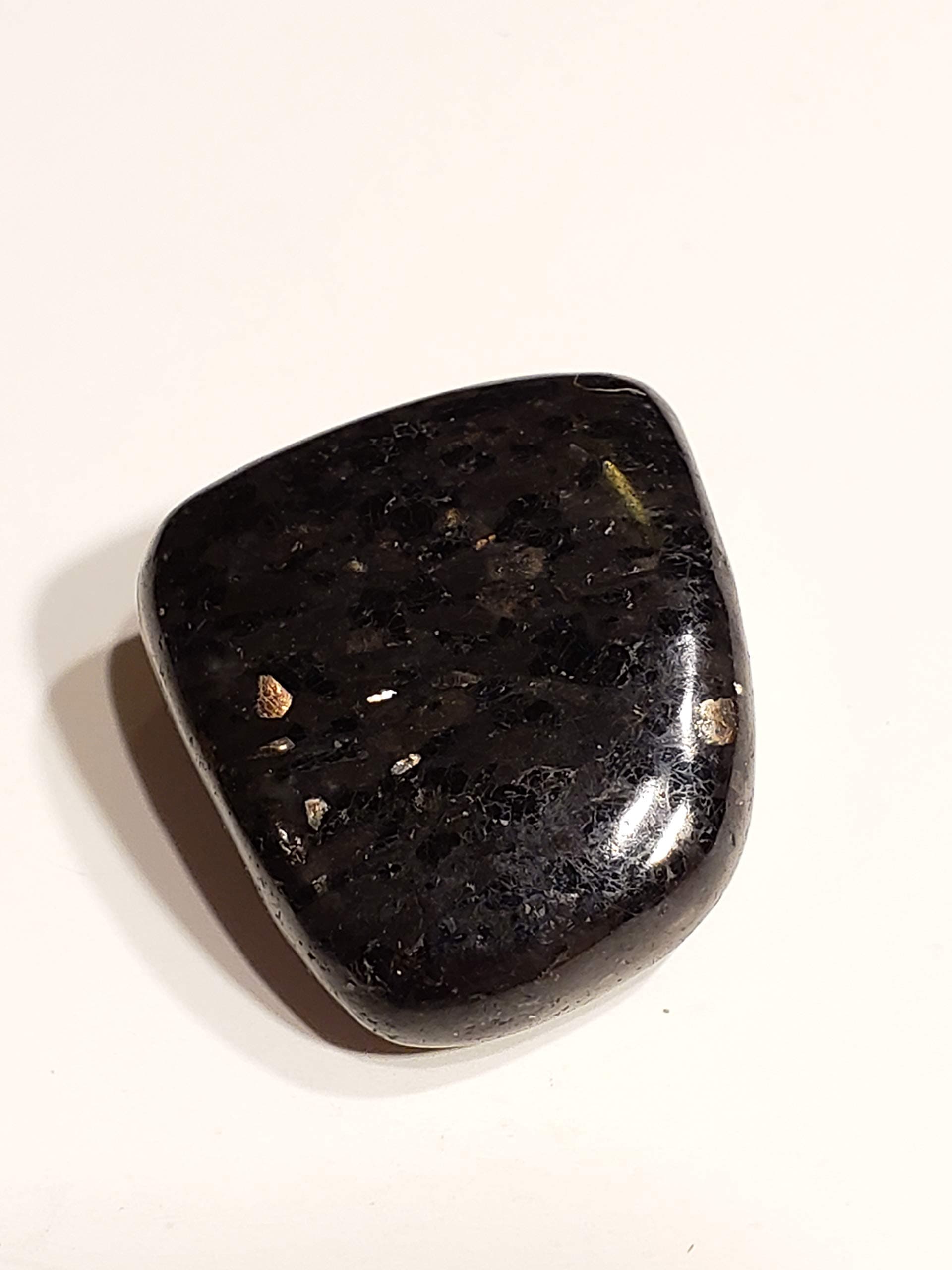 1pc Nuummite AA-Grade Medium Tumbled & Hand Polished Very Protective Natural Healing Crystal Gemstone Specimen from Greenland