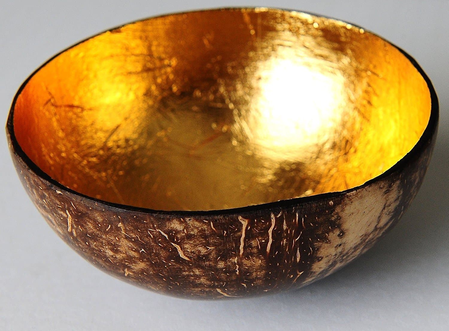 Conserve's Thailand Glowing Candle Holder Golden Color, Beautifully and Charming, Made from Natural Coconut Shell, Fancy Coconut Shell, Unique Design, Ideal for Collection, Wedding