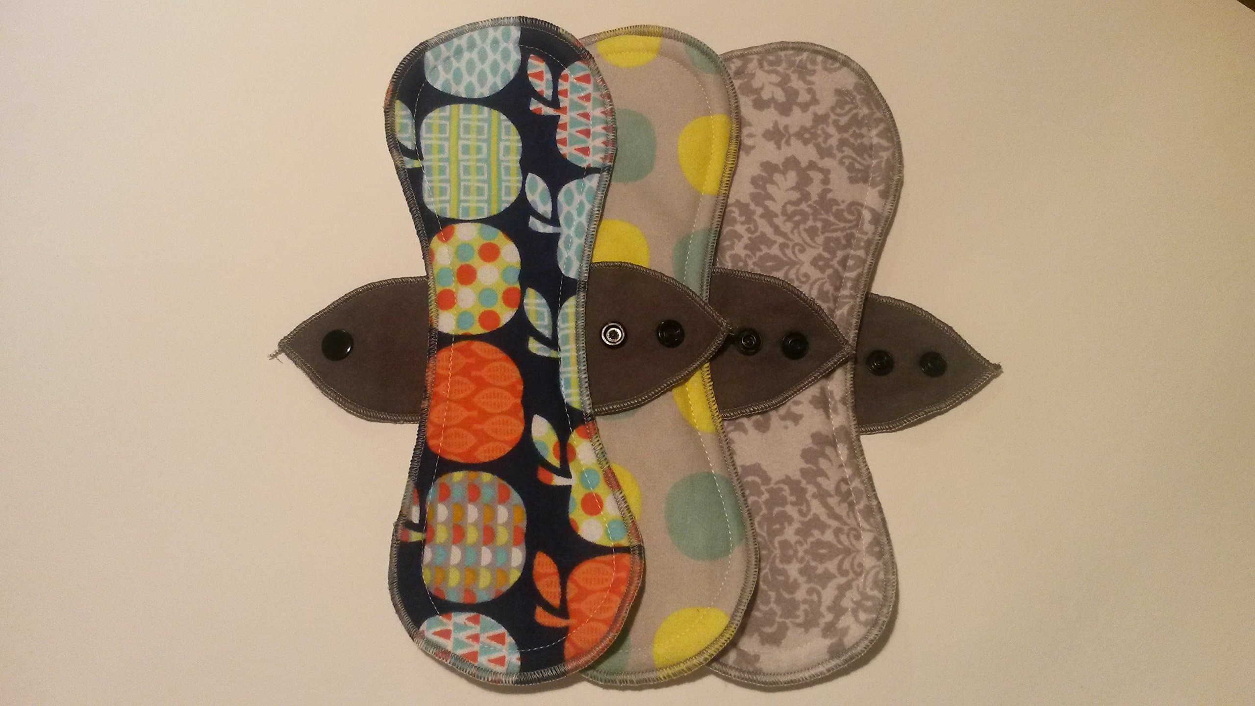 Bamboo & Cotton / PUL Reusable Cloth Pads Panty Liners Light Days Set of 5 - Geometric (5)