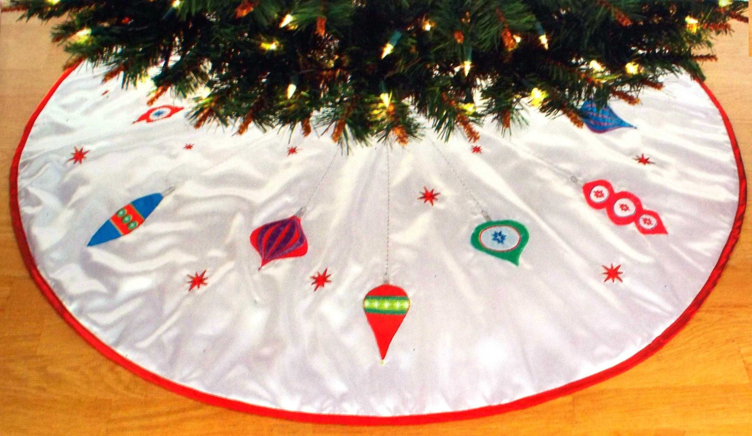 48 Inch - Sandra Lee White Velvet Embroidered Ornaments Holiday Christmas Tree Skirt