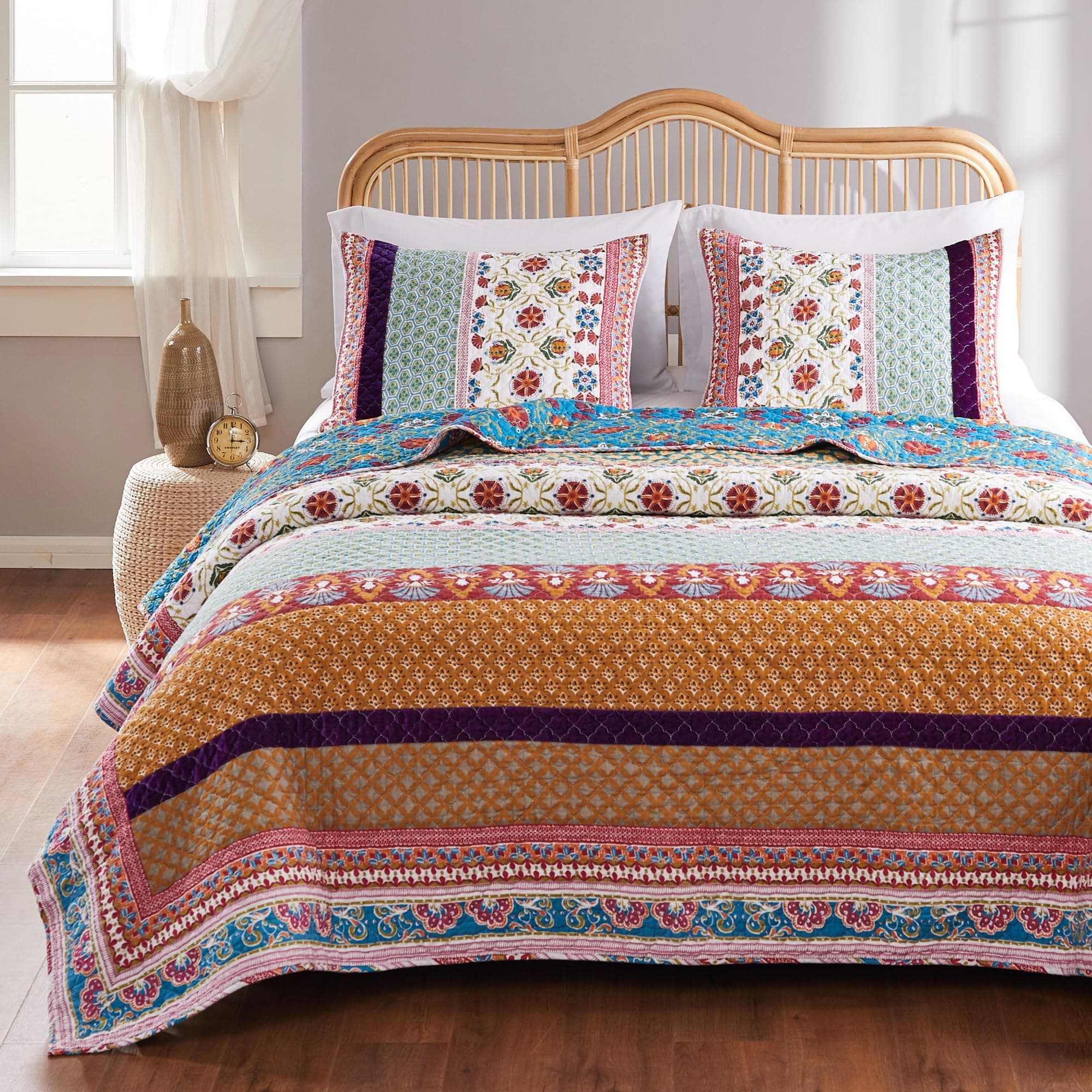 Greenland Home GL-1606AMSQ 3 Piece Thalia Quilt Set, Full/Queen