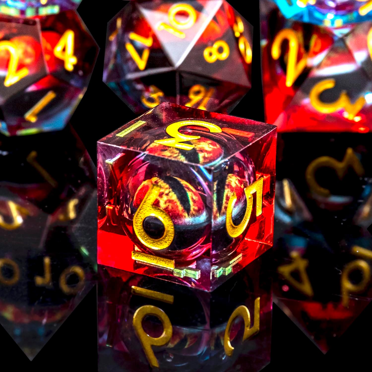 Role dice Beholder's Dragon Eye DND Dice Set, 7pcs Liquid Core Dice with Gift Box, Handmade Sharp Edge Resin Dice for Role Playing Dungeons and Dragons Ttrpg(Blue Red Dragon Eye)